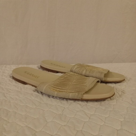 Kaanas Coastal Grandma Leather Neutral Sandals - Picture 1 of 9
